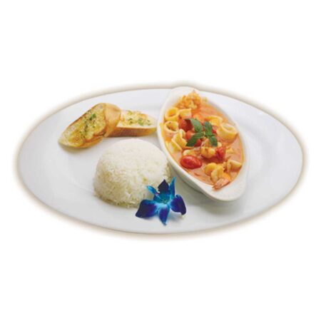 Shrimp & Calamari - Camarones y Calamares en Salsa Roja